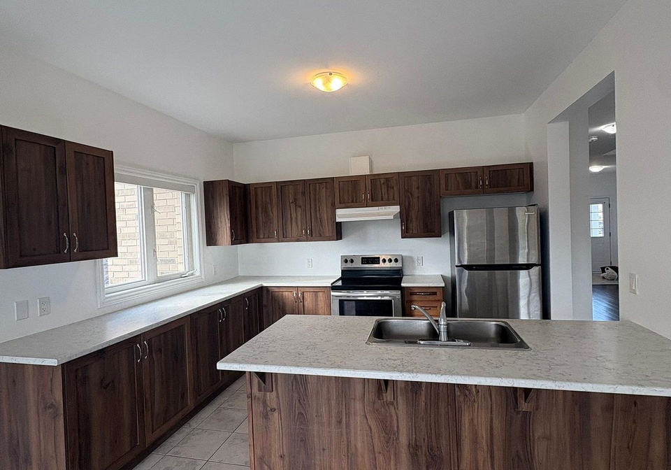 112-brennan-crescent-loyalist-ontario-x12460324