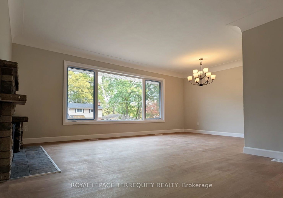 5-bertram-drive-hamilton-ontario-x12460390