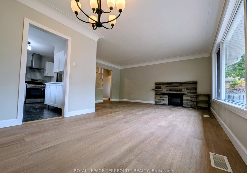 5-bertram-drive-hamilton-ontario-x12460390