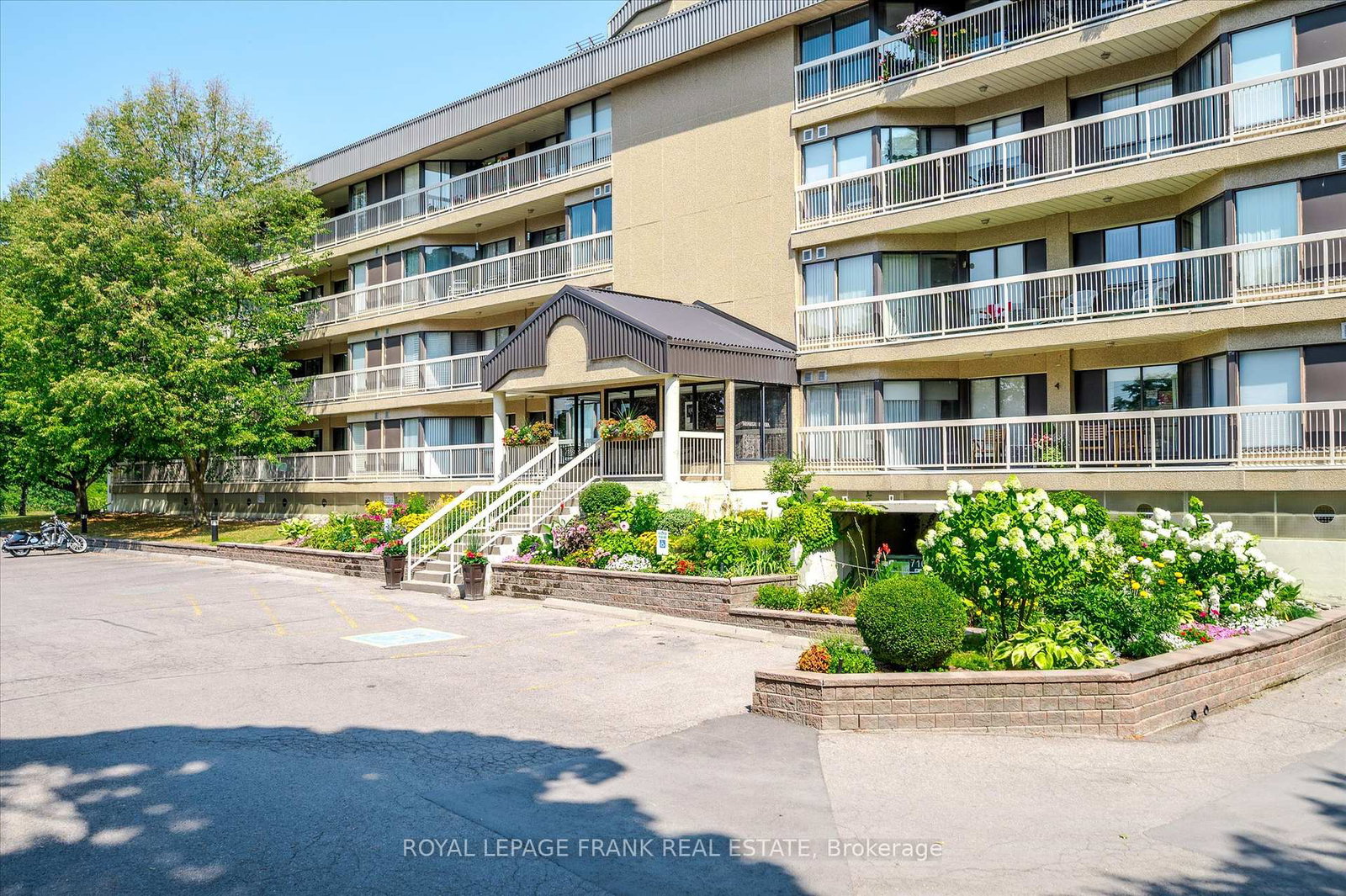 40-auburn-street-peterborough-east-ontario-x12460483