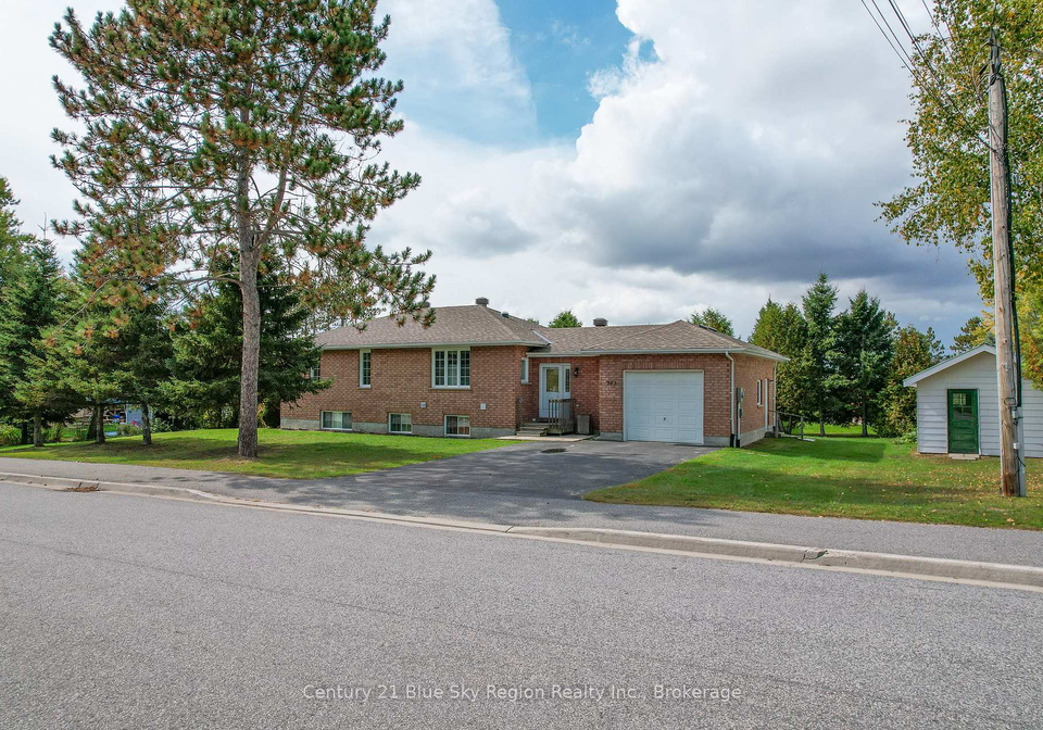 363-main-street-powassan-ontario-x12460580