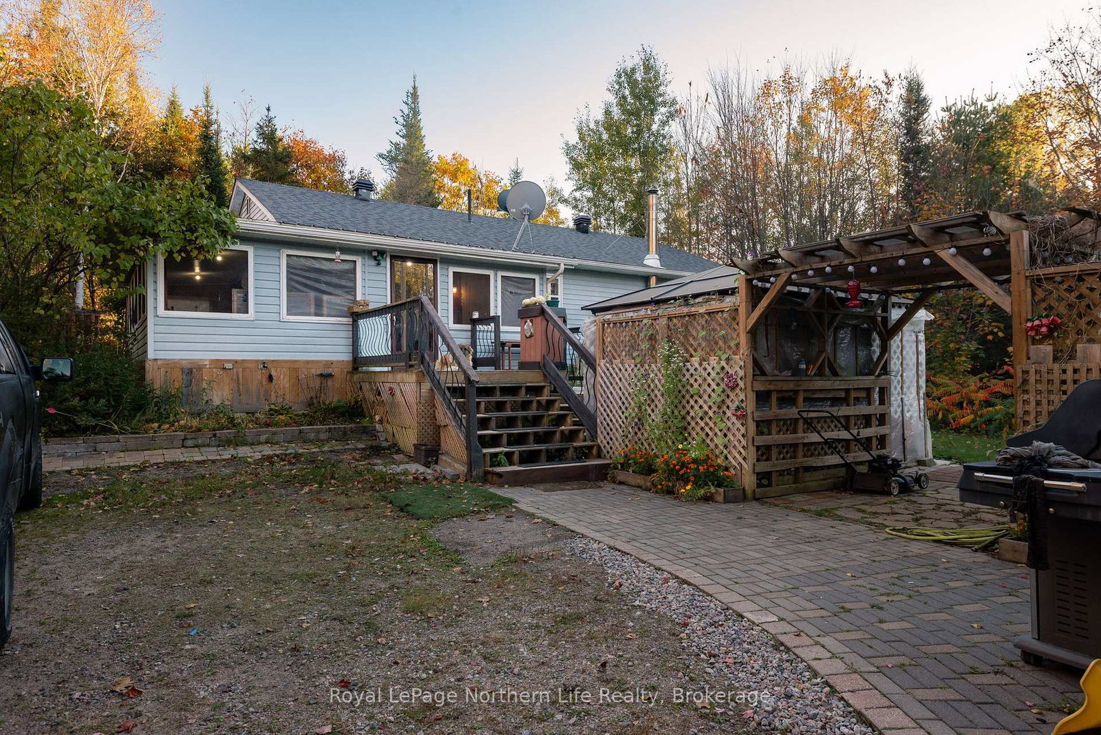 903-highway-17-e-bonfield-ontario-x12460592