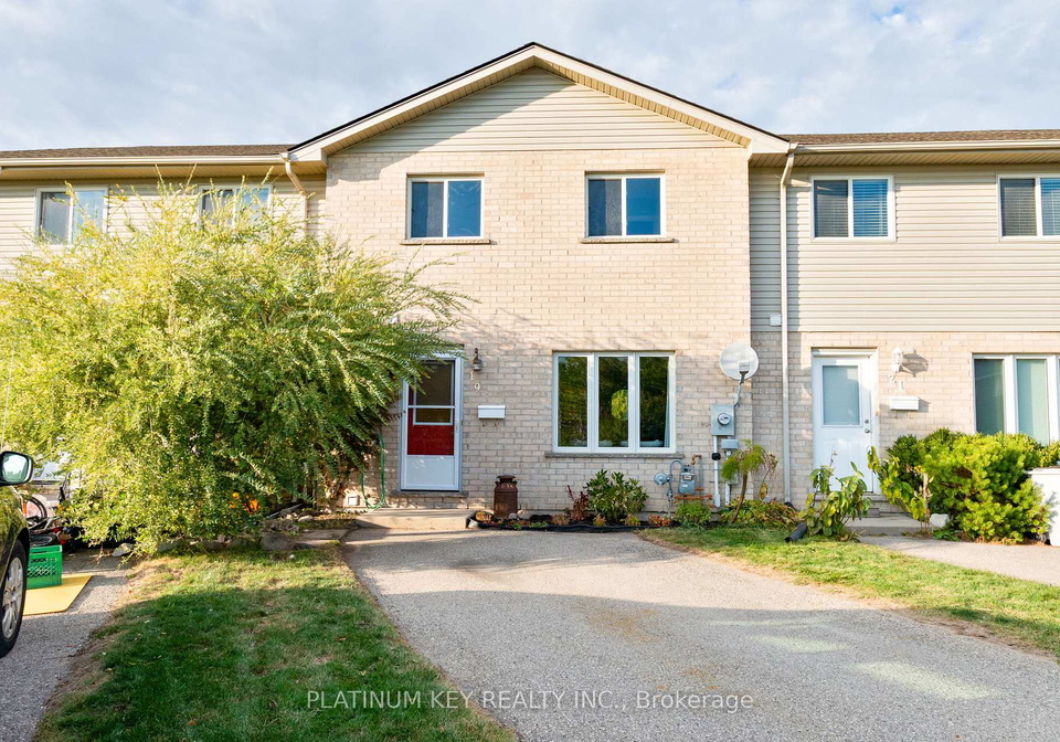 19-katie-lane-strathroy-caradoc-ontario-x12460634