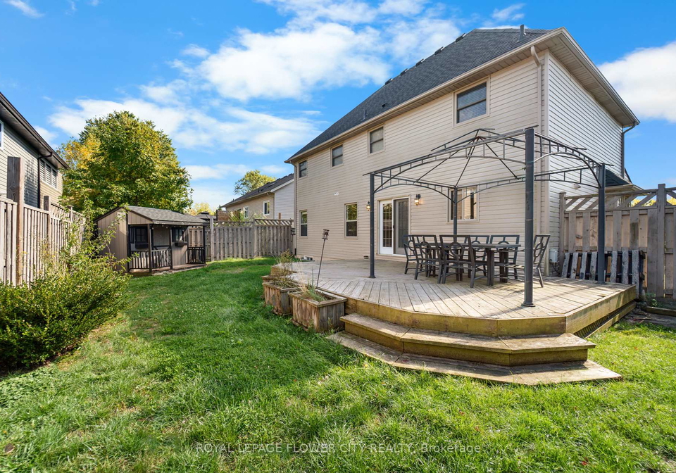 76-rochelle-crescent-n-fort-erie-ontario-x12460646