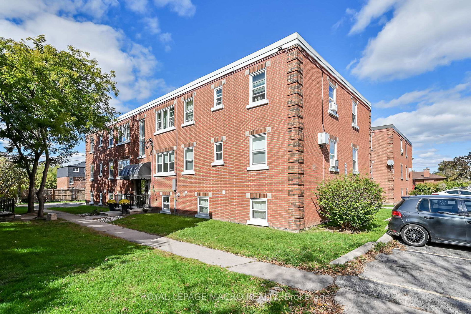 5-applewood-avenue-hamilton-ontario-x12460939