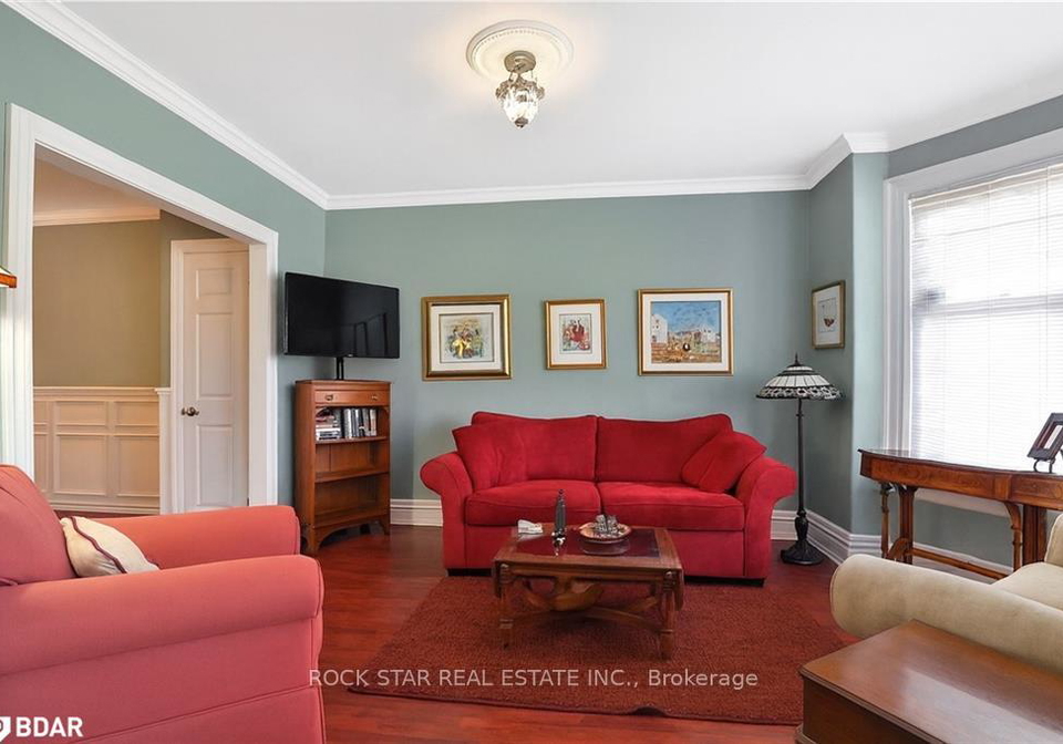 319-queen-street-s-hamilton-ontario-x12461048
