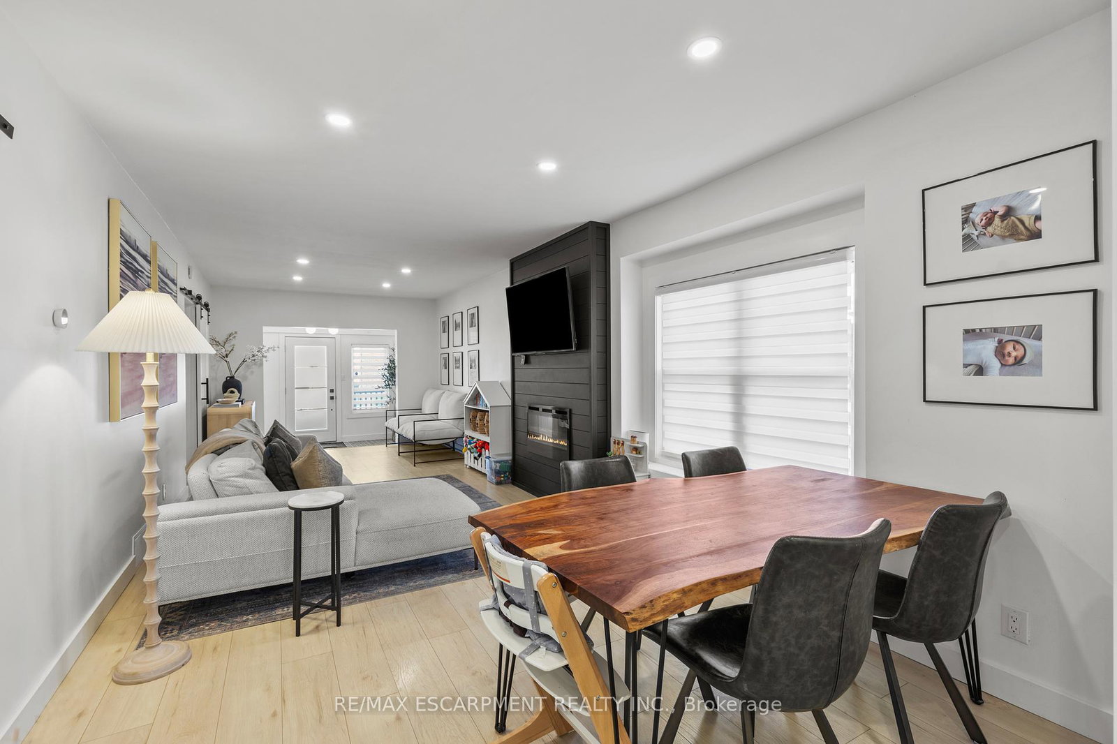 42-garside-avenue-n-hamilton-ontario-x12461070