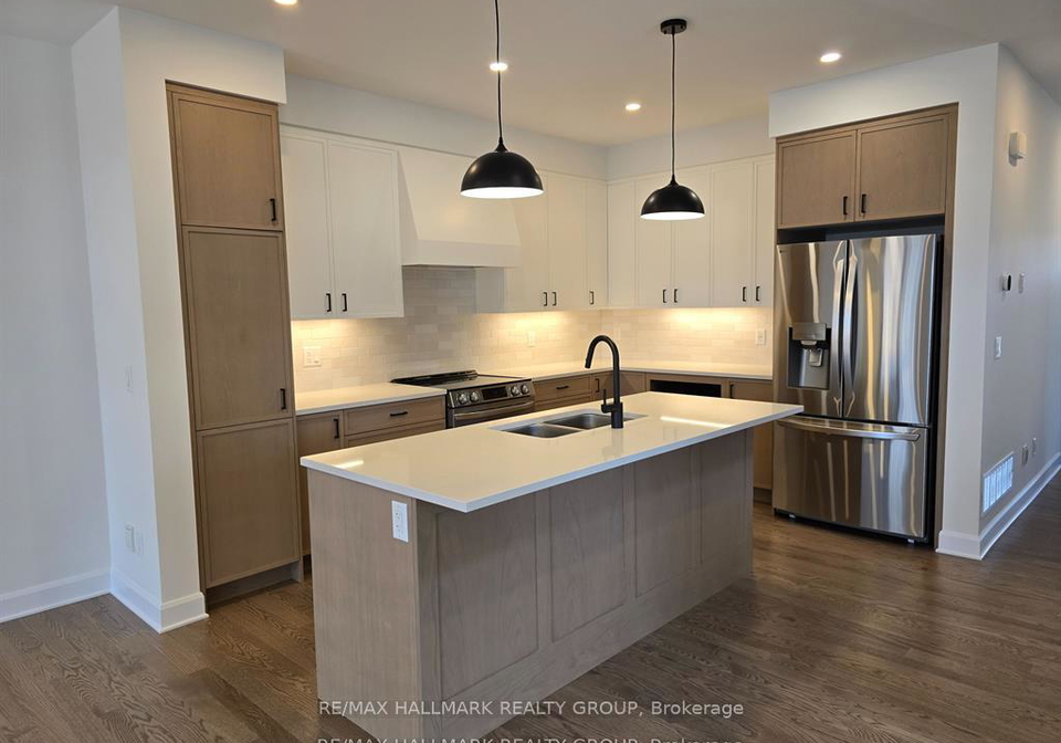 1320-whitlow-grass-way-kanata-ontario-x12461073