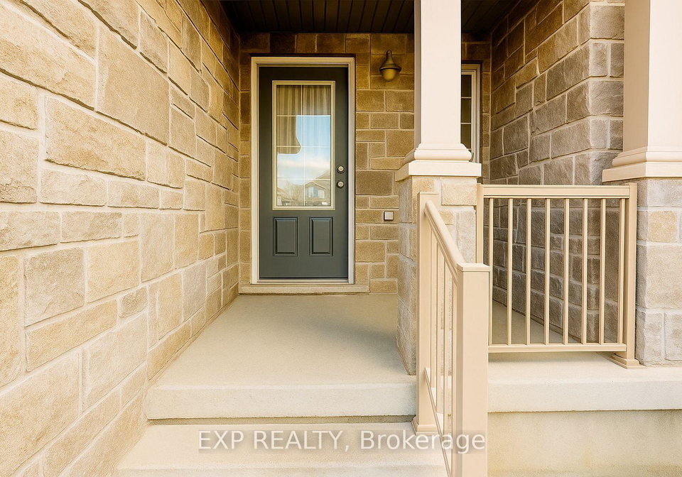 6-upper-mercer-street-e-kitchener-ontario-x12461174