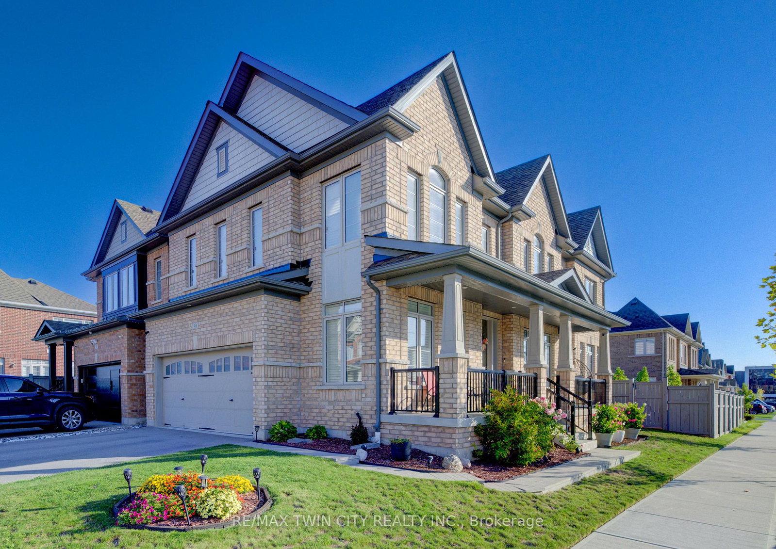 39-reistwood-drive-kitchener-ontario-x12461288