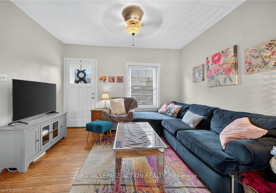 99-maitland-street-brantford-ontario-x12461431