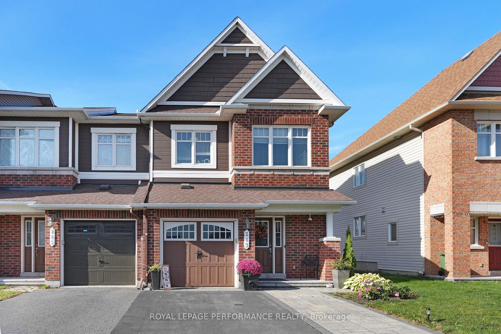 243-silvermoon-crescent-ottawa-ontario-x12461503