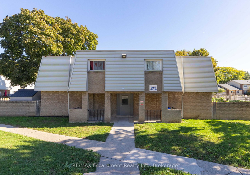 17-old-pine-trail-st-catharines-ontario-x12461539