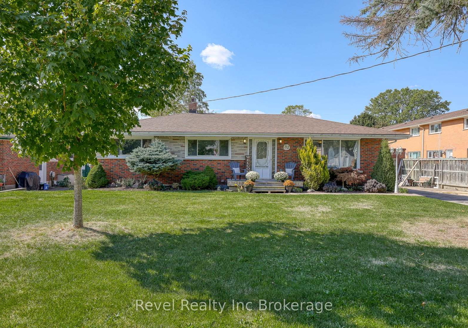 82-bee-street-woodstock-ontario-x12461620