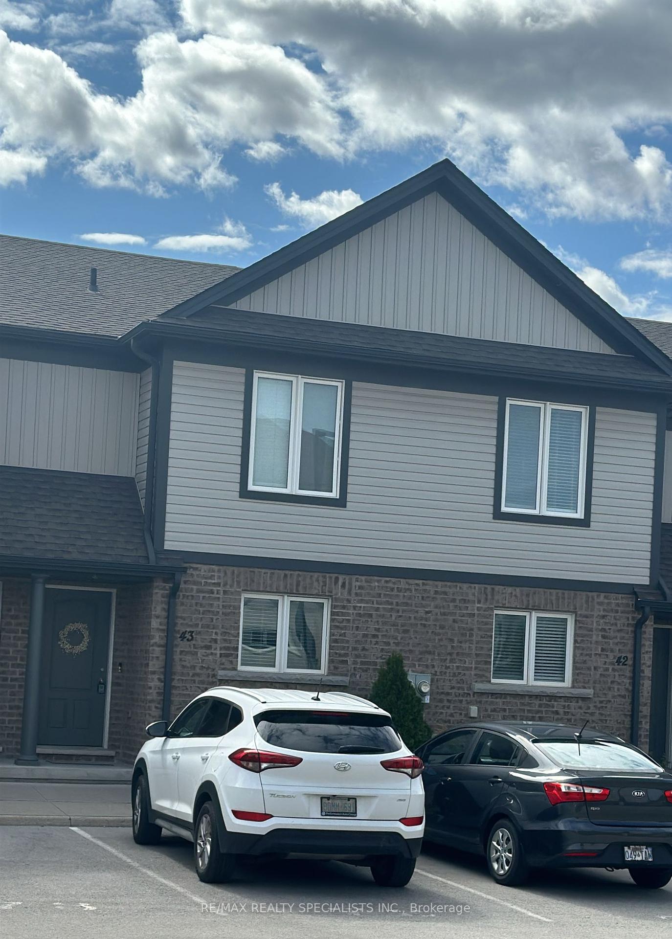 7768-ascot-circle-niagara-falls-ontario-x12461732