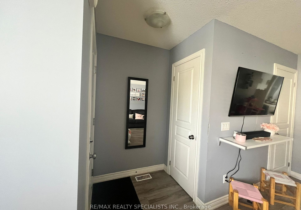 7768-ascot-circle-niagara-falls-ontario-x12461732