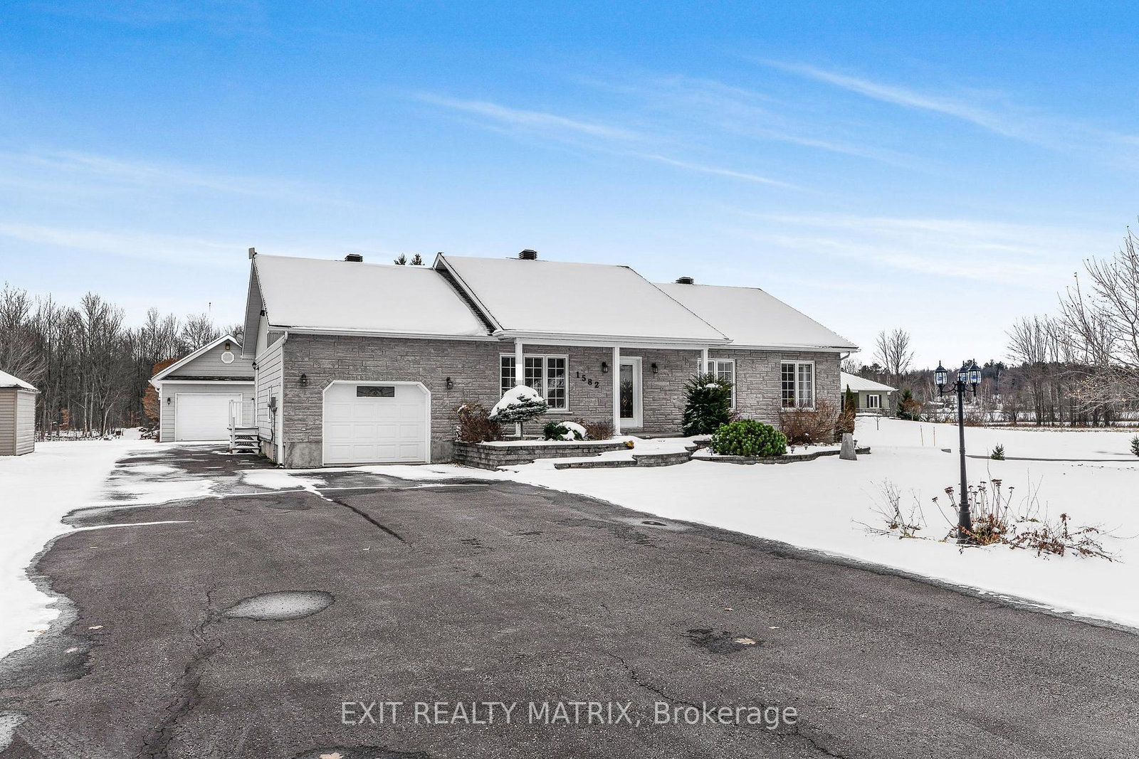 1582-sandy-hill-road-champlain-ontario-x12462315