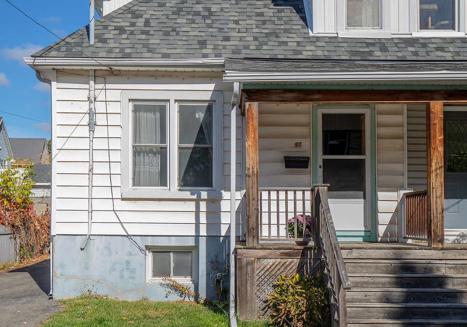 91-hamilton-street-kingston-ontario-x12462365