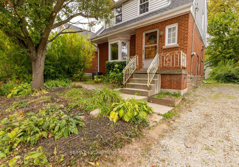 144-whitney-avenue-hamilton-ontario-x12462533