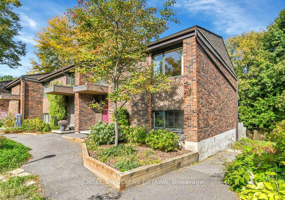 525-hilson-avenue-westboro-hampton-park-ottawa-ontario-x12462603