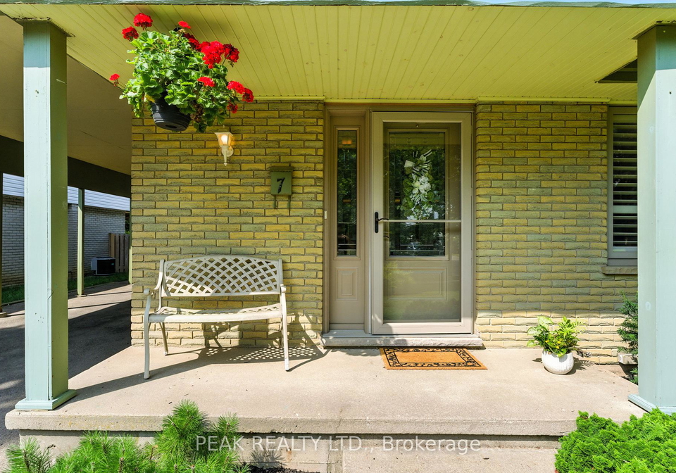 7-palm-crescent-brantford-ontario-x12462665