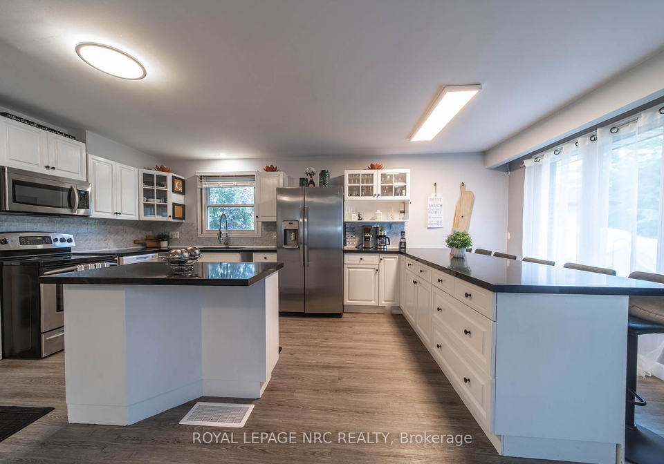 7346-sunhaven-drive-niagara-falls-ontario-x12462733