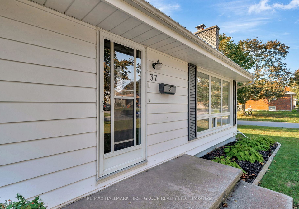 37-elizabeth-crescent-belleville-ontario-x12462812