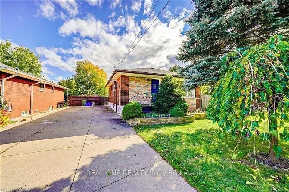 99-warren-avenue-hamilton-ontario-x12462892