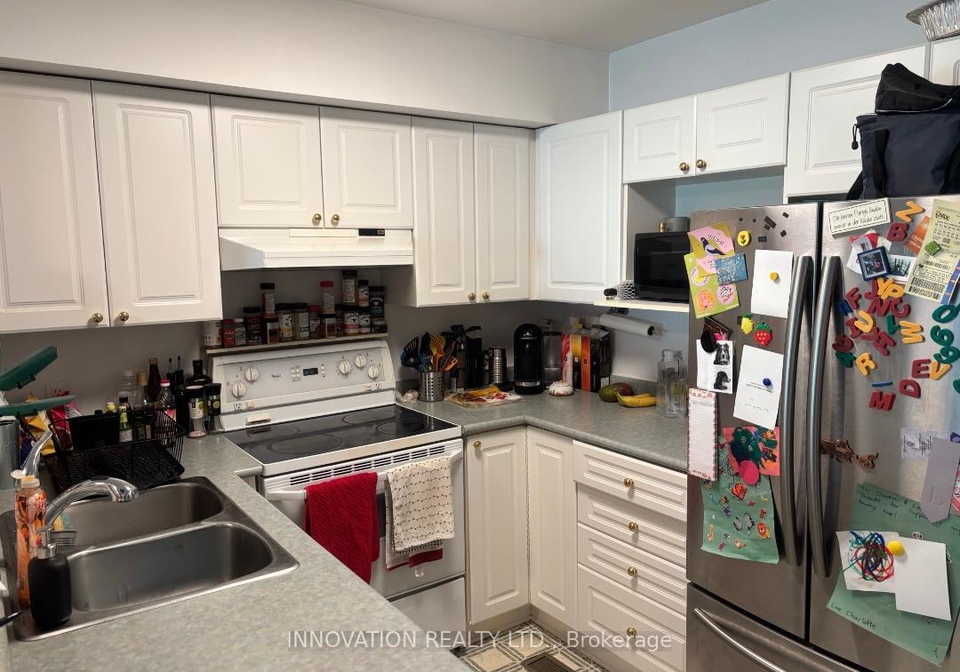 5-festive-private-ottawa-ontario-x12462899