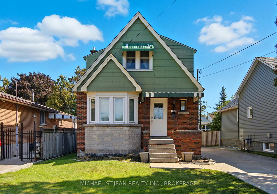 181-craigroyston-road-hamilton-ontario-x12463071