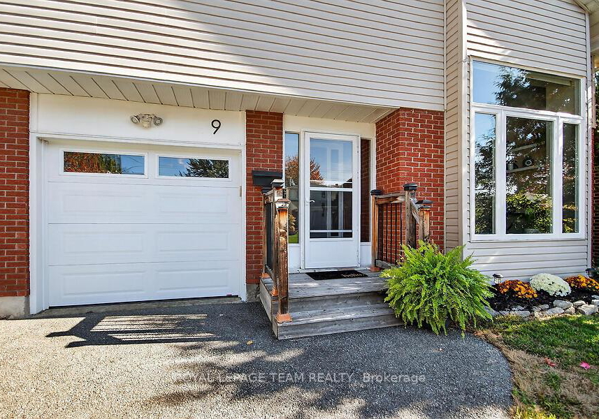 9-riding-way-kanata-ontario-x12463133