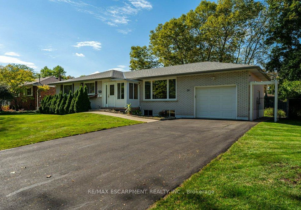 30-leawood-drive-grimsby-ontario-x12463200