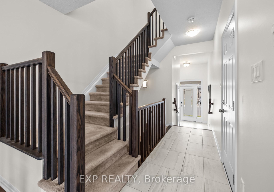 157-overberg-way-kanata-ontario-x12463225