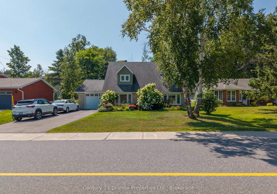 7-tudhope-street-parry-sound-ontario-x12463241