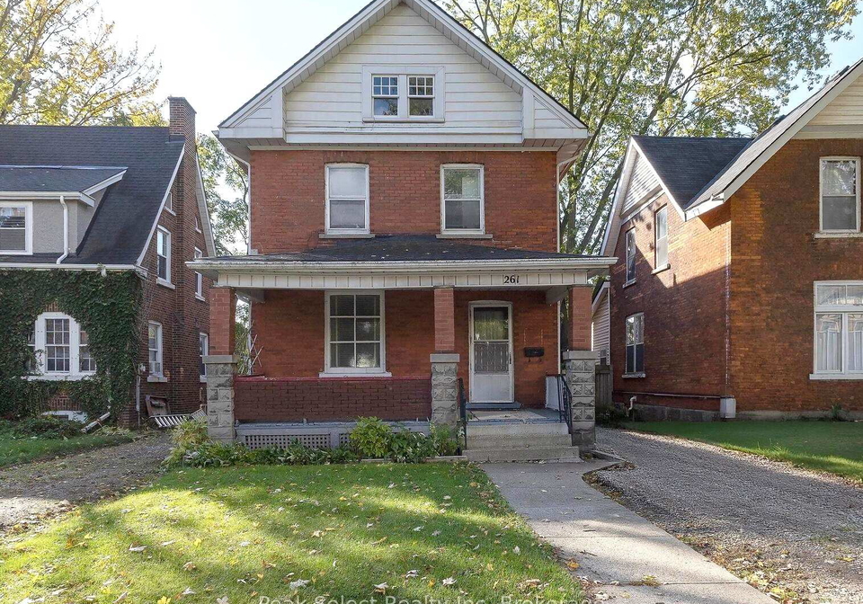261-ontario-street-stratford-ontario-x12463341