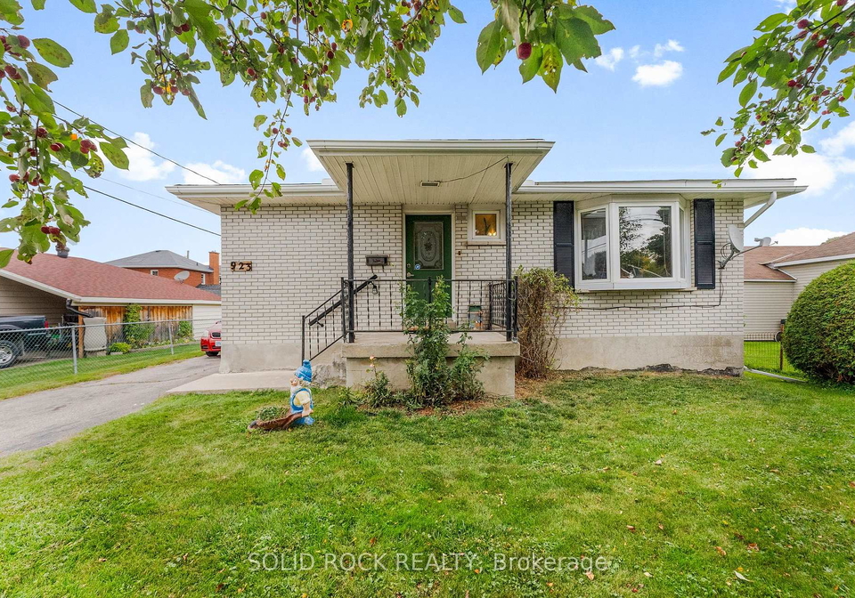 923-raglan-street-s-renfrew-ontario-x12463493