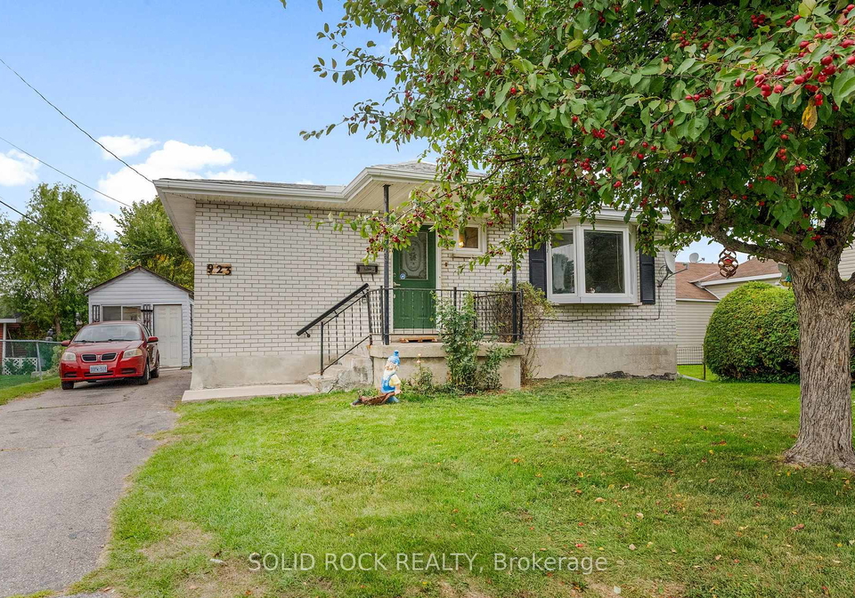 923-raglan-street-s-renfrew-ontario-x12463493