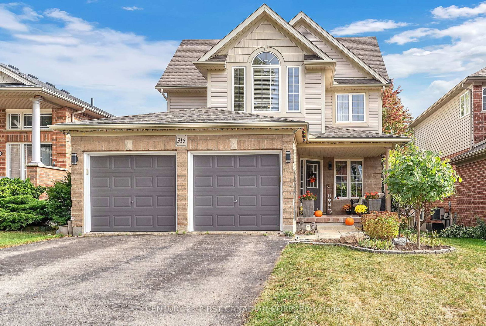 916-cresthaven-crescent-london-south-ontario-x12463556