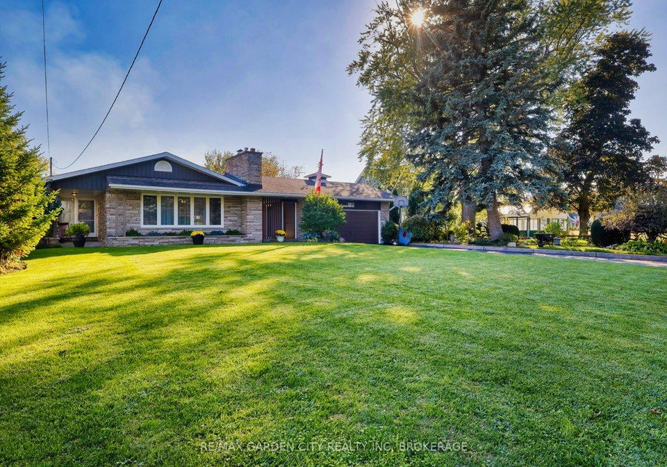 1011-lakeshore-road-w-st-catharines-ontario-x12463785