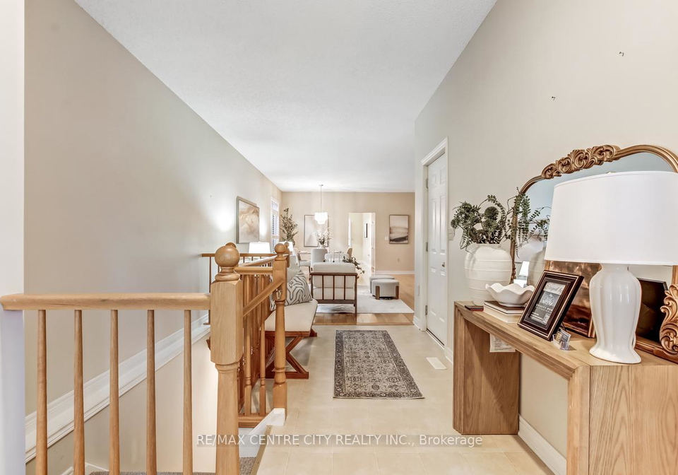 2025-meadowgate-boulevard-london-south-ontario-x12464042
