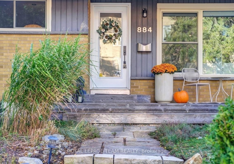 884-admiral-avenue-ottawa-ontario-x12464120