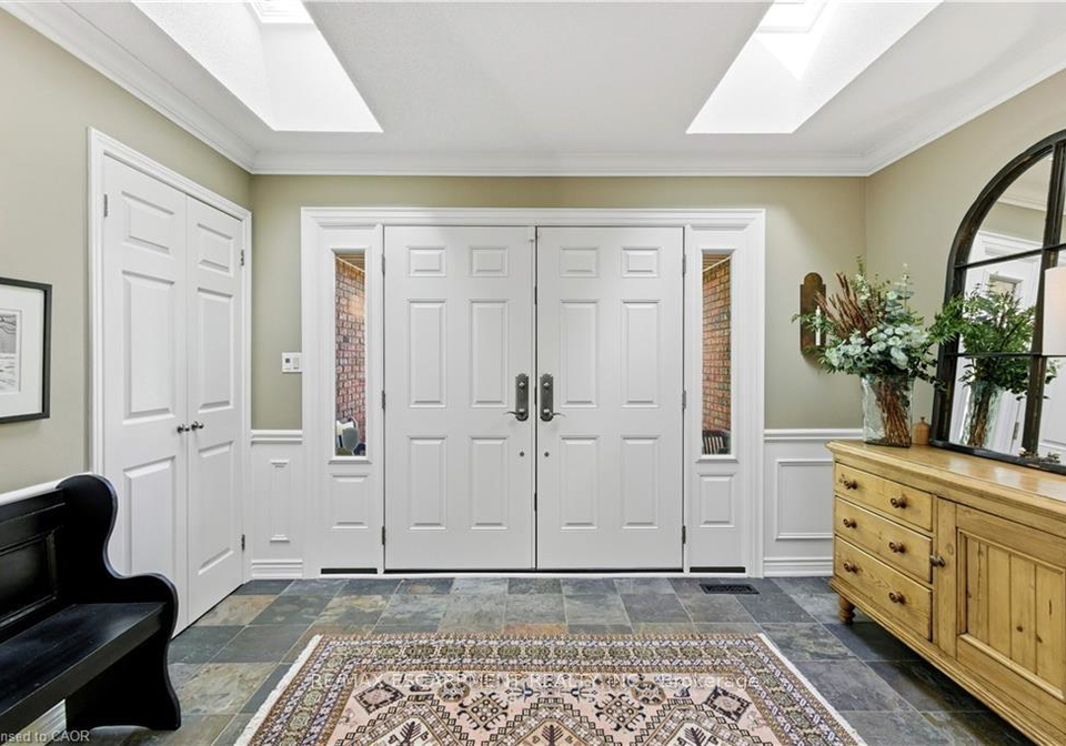 9-mays-crescent-hamilton-ontario-x12464278