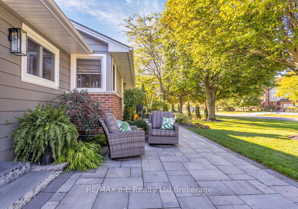 16-charlotte-avenue-tillsonburg-ontario-x12464352