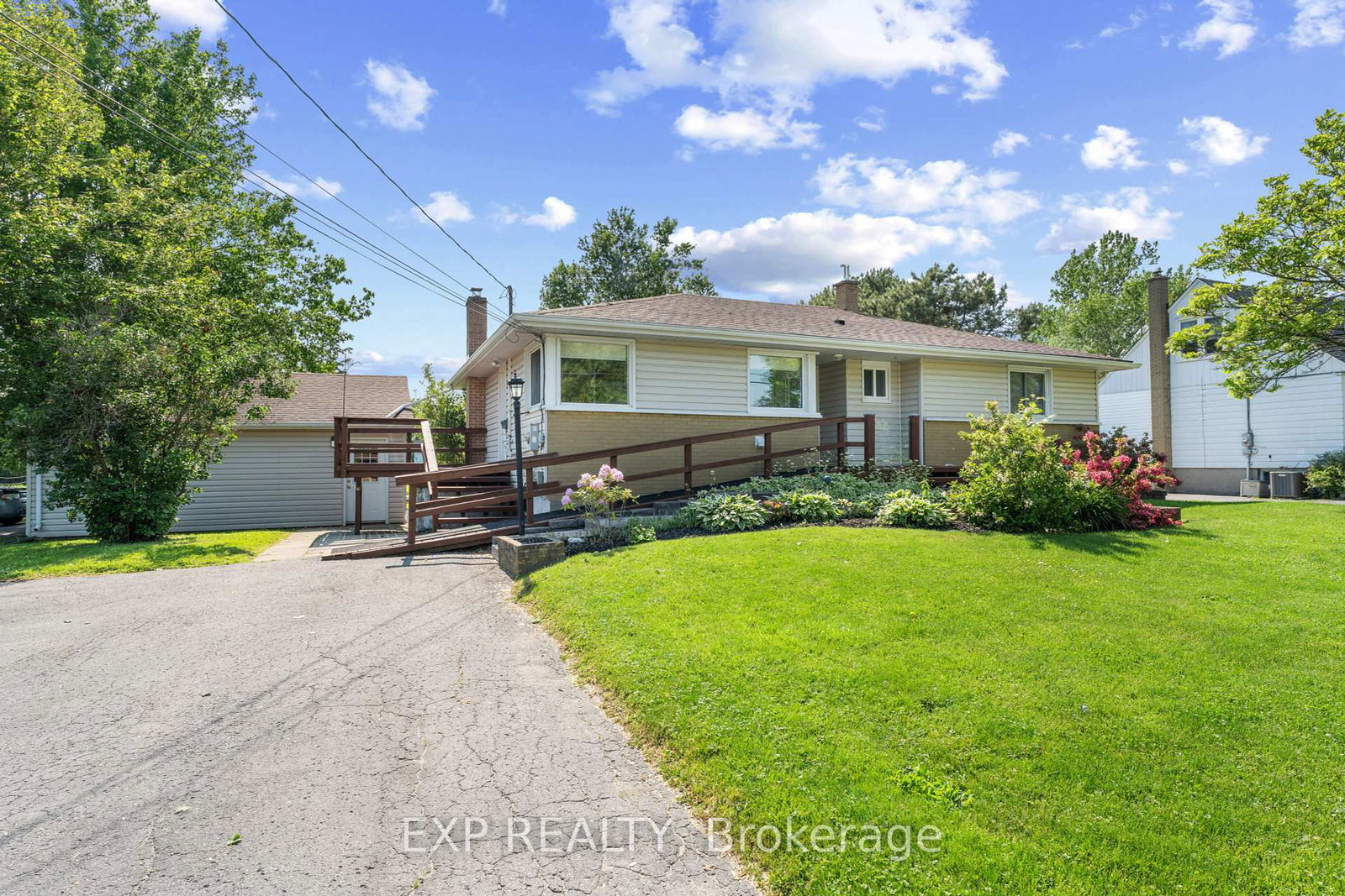 450-coronation-boulevard-loyalist-ontario-x12464483