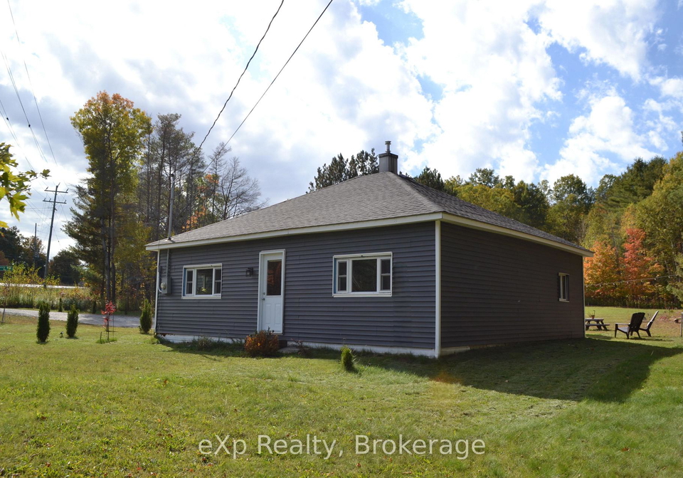 62-highway-124-mcdougall-ontario-x12464529