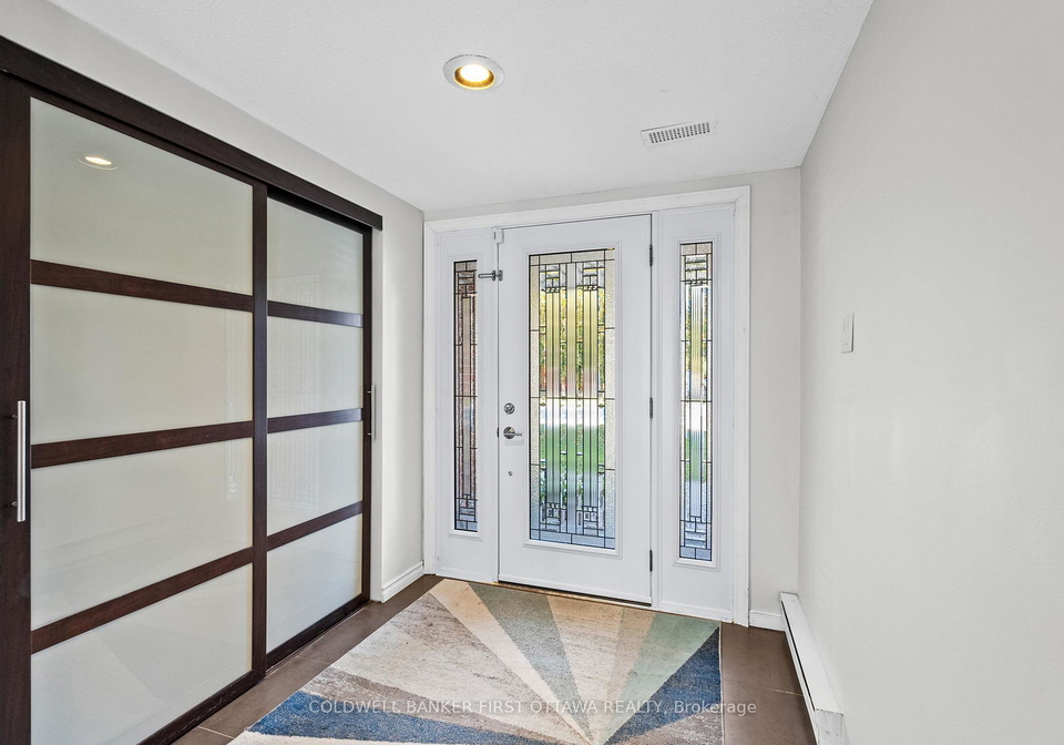 16-wrenwood-crescent-ottawa-ontario-x12464546