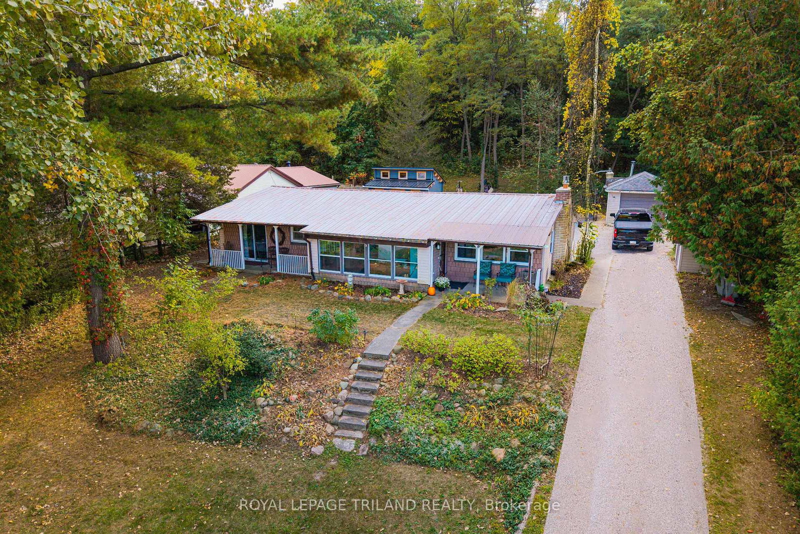 7707-patrick-street-lambton-shores-ontario-x12464619