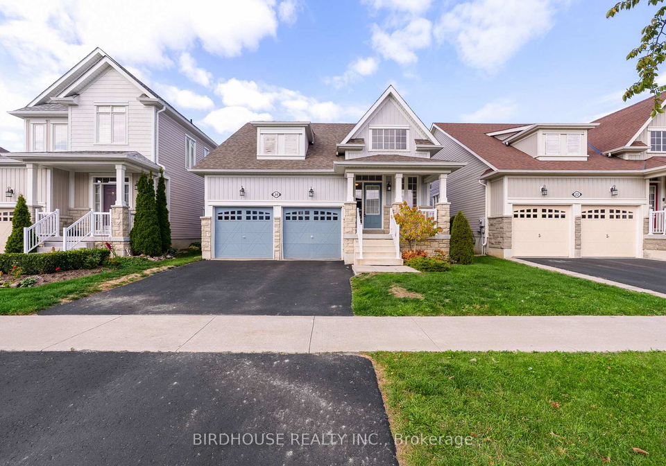 20-maguire-street-kawartha-lakes-ontario-x12465126