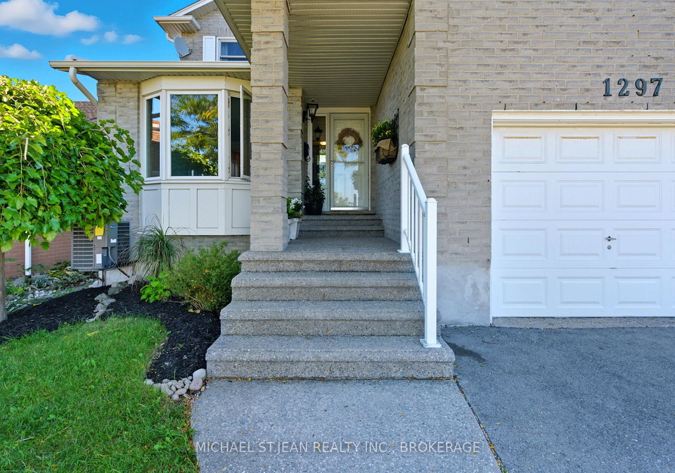 1297-upper-sherman-avenue-hamilton-ontario-x12465153