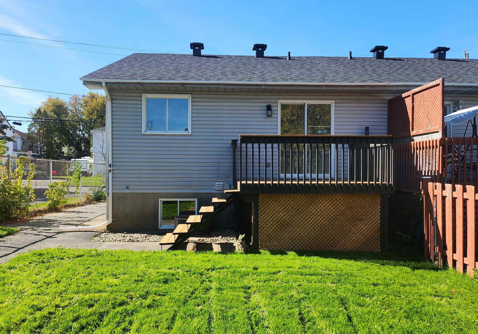 405-e-carleton-street-e-cornwall-ontario-x12465190